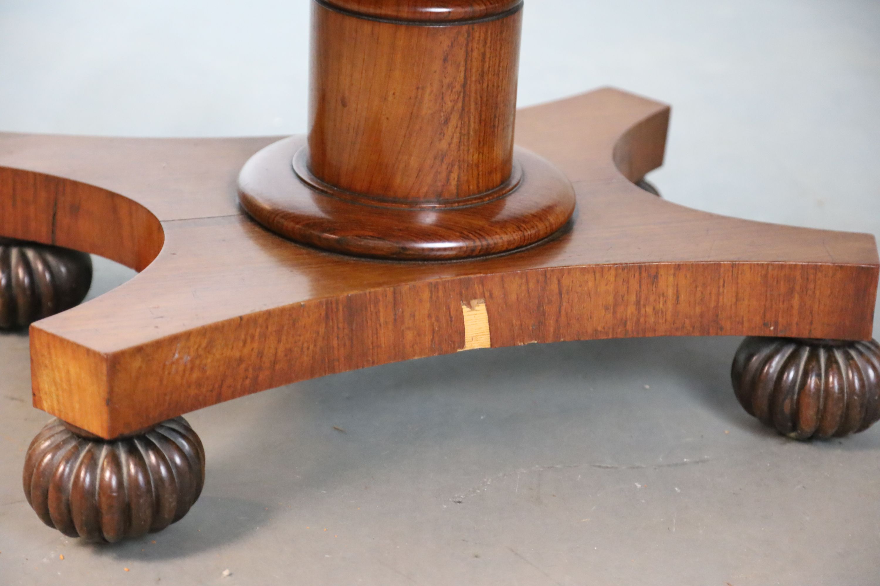 A Regency gonzalo alves sofa table, W.152.5cm D.71cm H.70cm